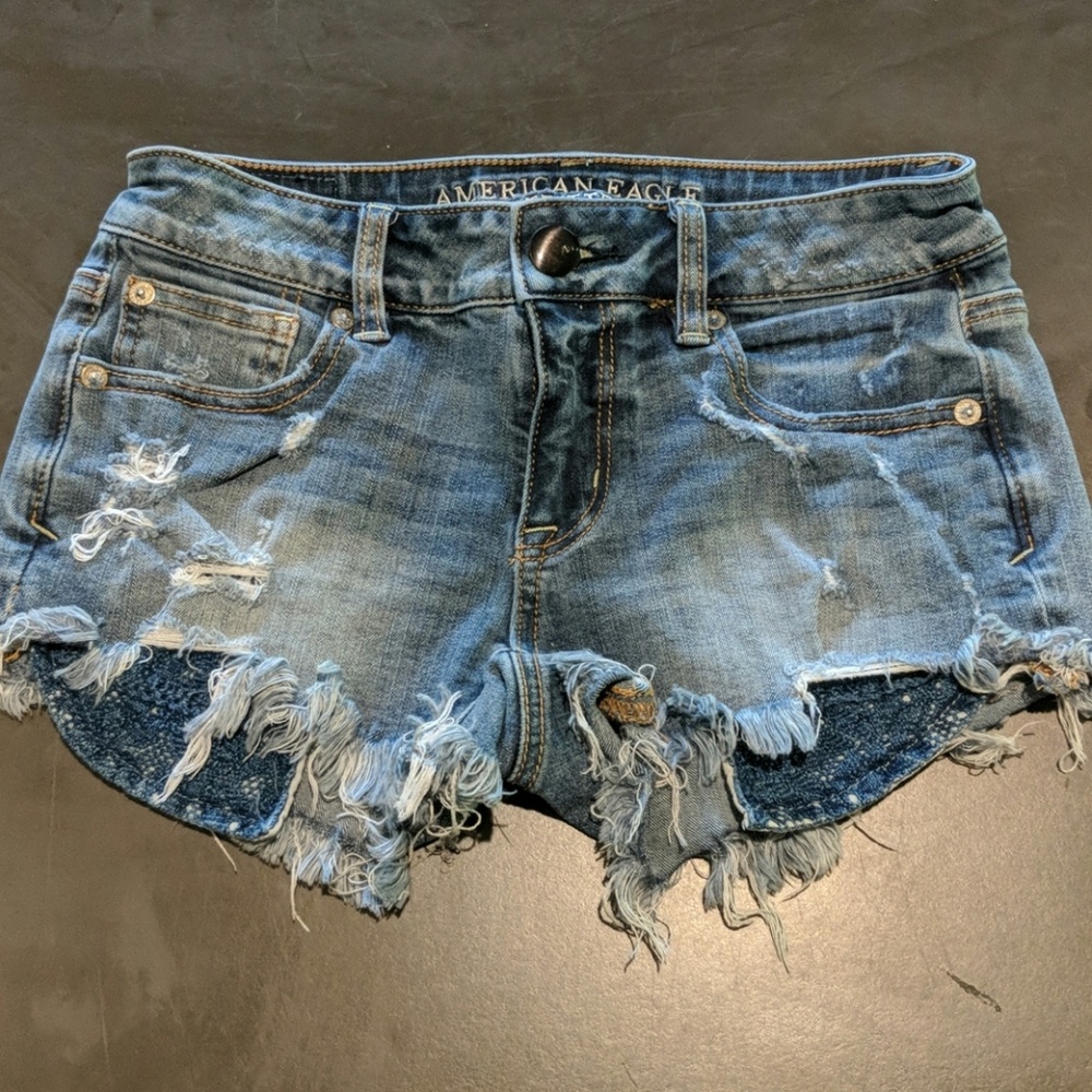American Eagle jean shortie